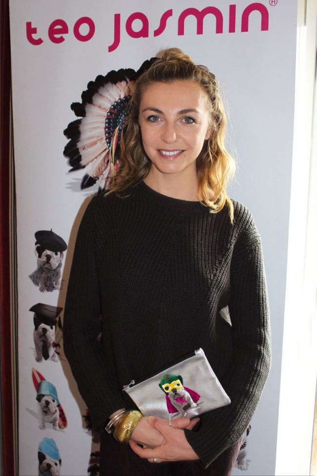 Amélie Etasse Amélie Etasse