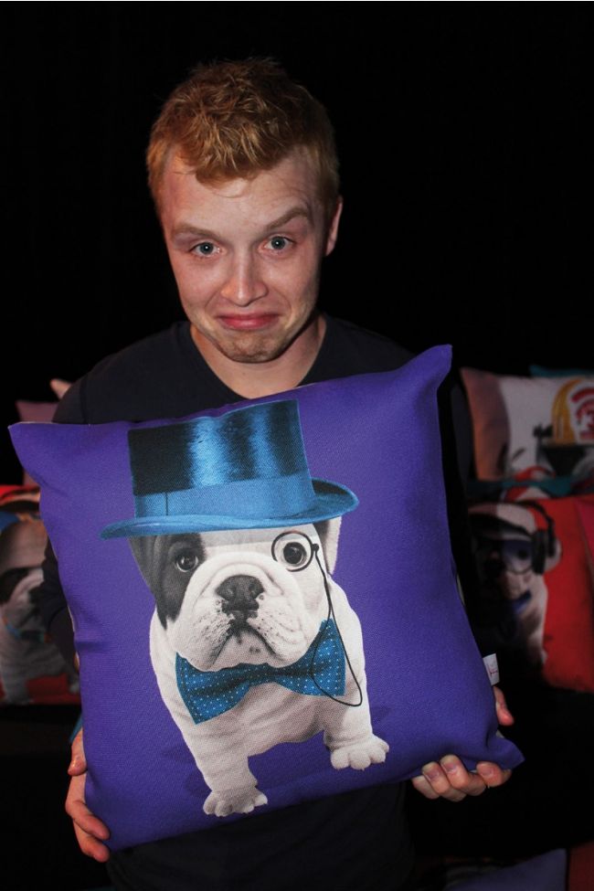 Noel Fisher Noel Fisher